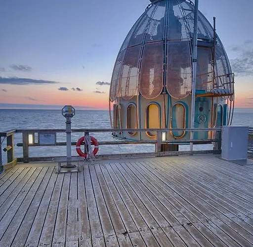 2 Im Haus Huehnergott Sellin (Rugen)